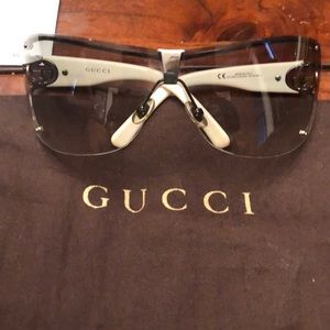 Women’s white Gucci sunglasses!